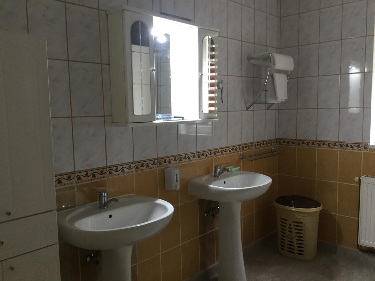 Casa Bella Turda Hotel Ngoại thất bức ảnh